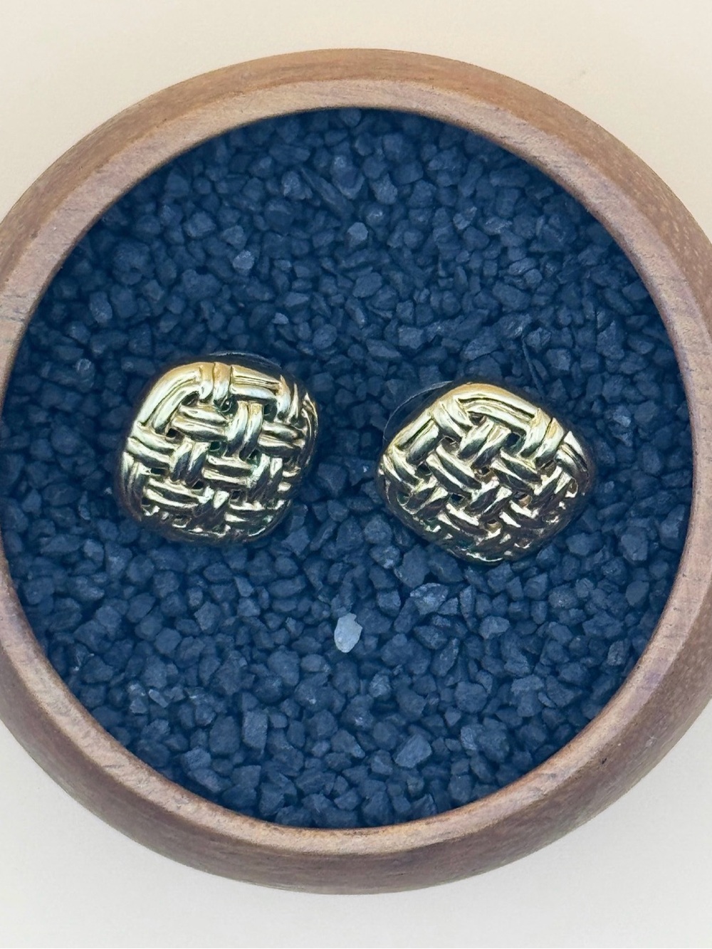 Gold Colored Basket “Pie Crust” Stud Earrings